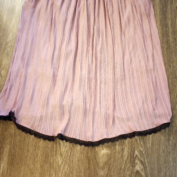 Plus size Wax Poetic Clothing off the Shoulder Summer Dress with Straps - Picture 10 of 13